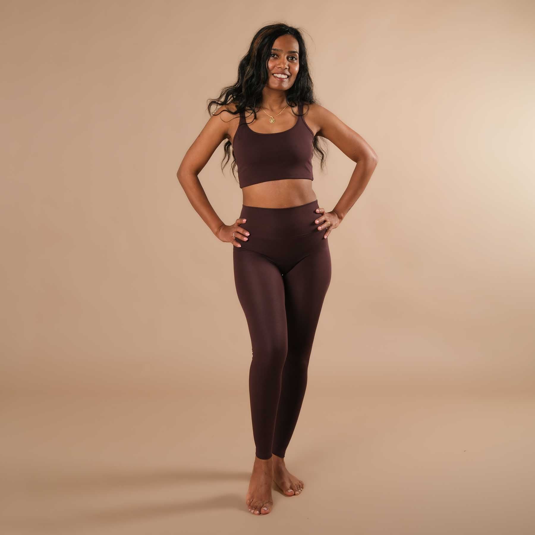 Crop top Joy durable pour le yoga, avec bretelles croisées, couleur aubergine