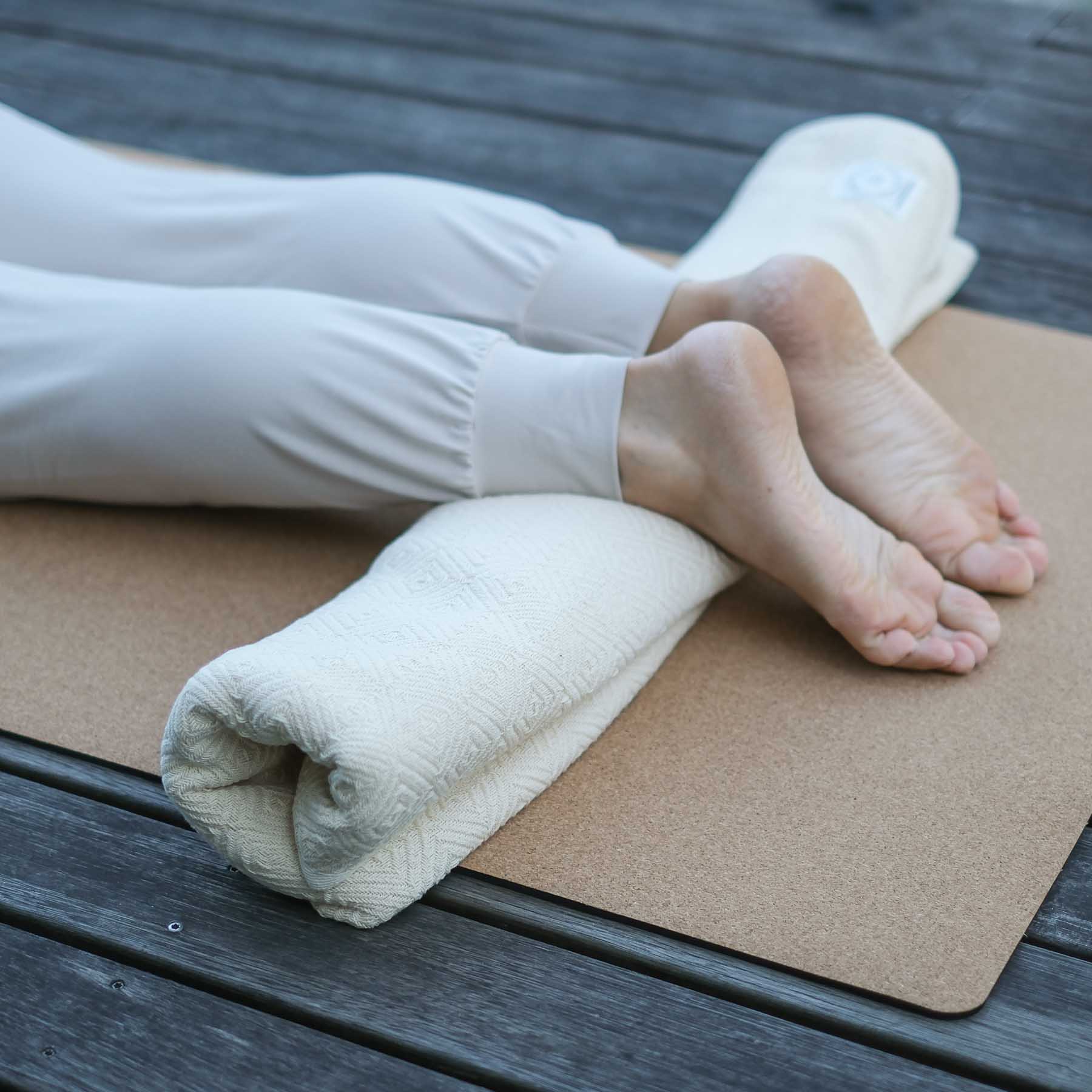 Couverture de yoga en coton bio blanc naturel