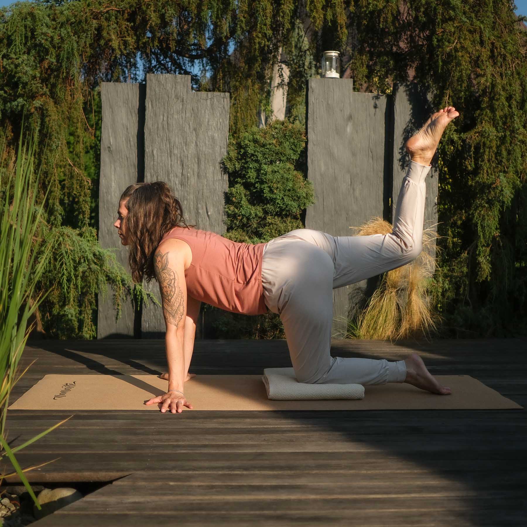 Couverture de yoga en coton bio blanc naturel