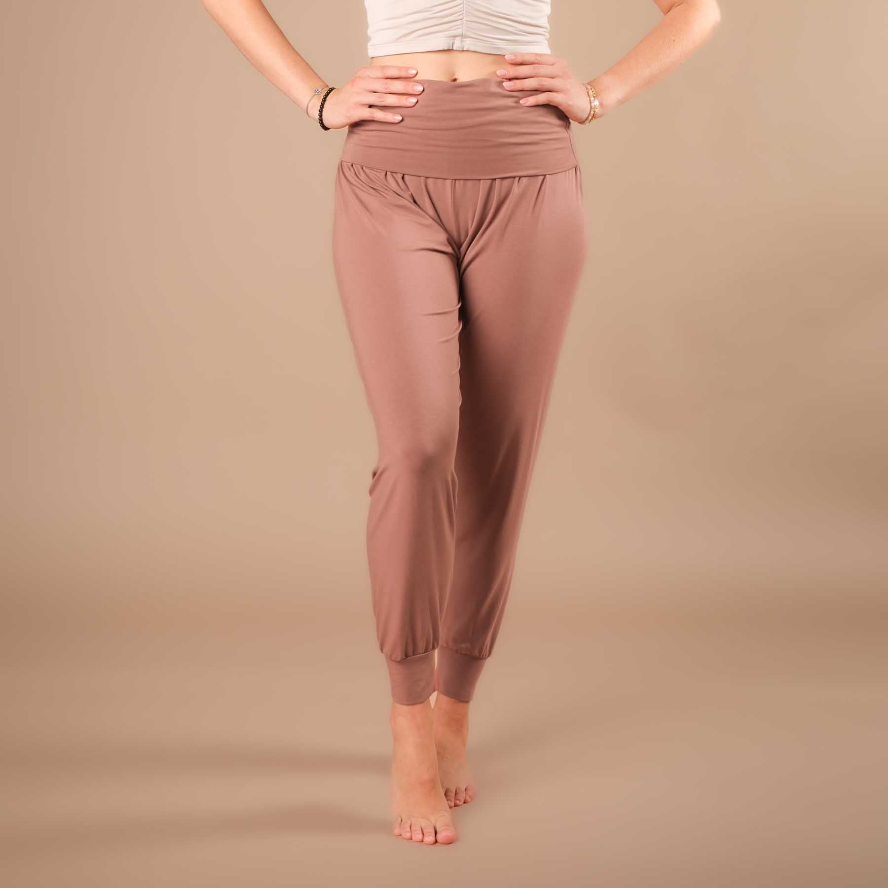 Pantalon de yoga Taj Mahal long fabriqué durablement en Suisse en couleur terracotta