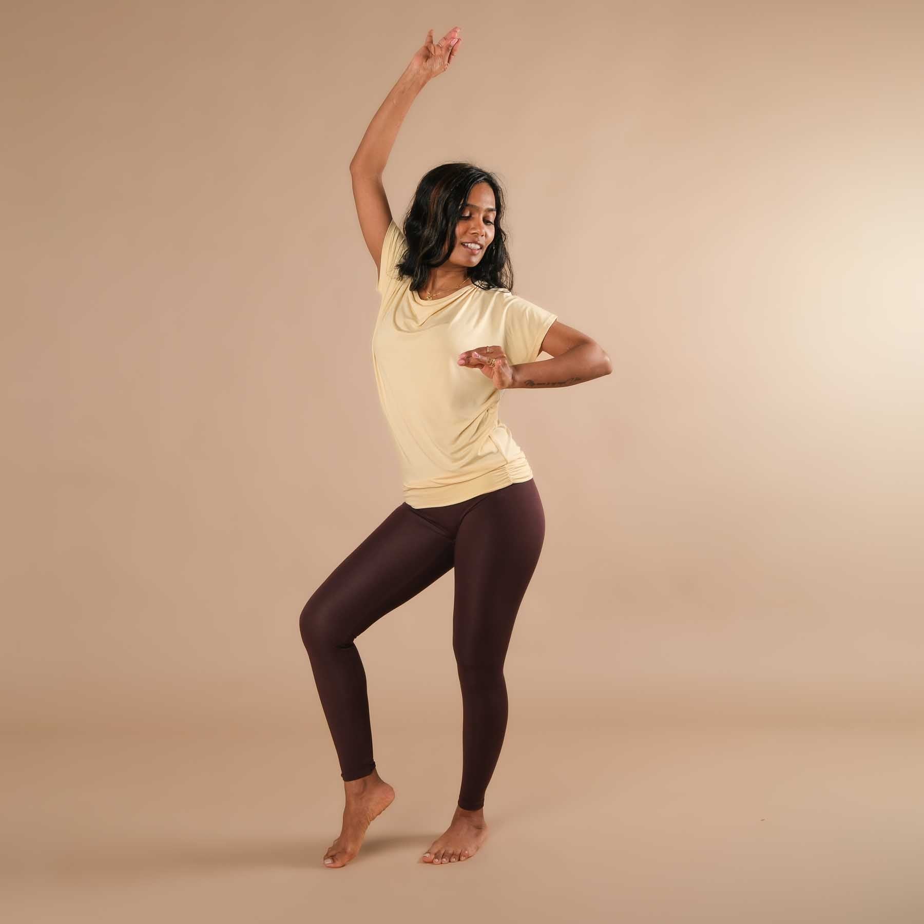 Leggings de yoga durables Comfy ultra-doux, fabriqués en Suisse, couleur aubergine