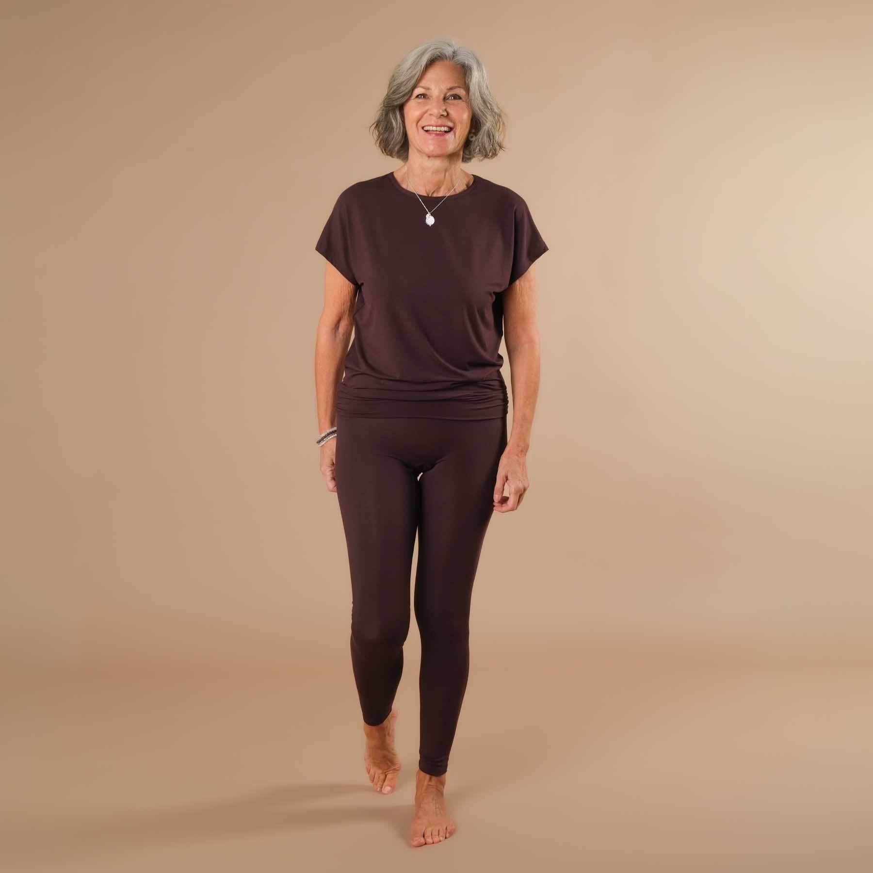 Leggings de yoga durables Comfy ultra-doux, fabriqués en Suisse, couleur aubergine