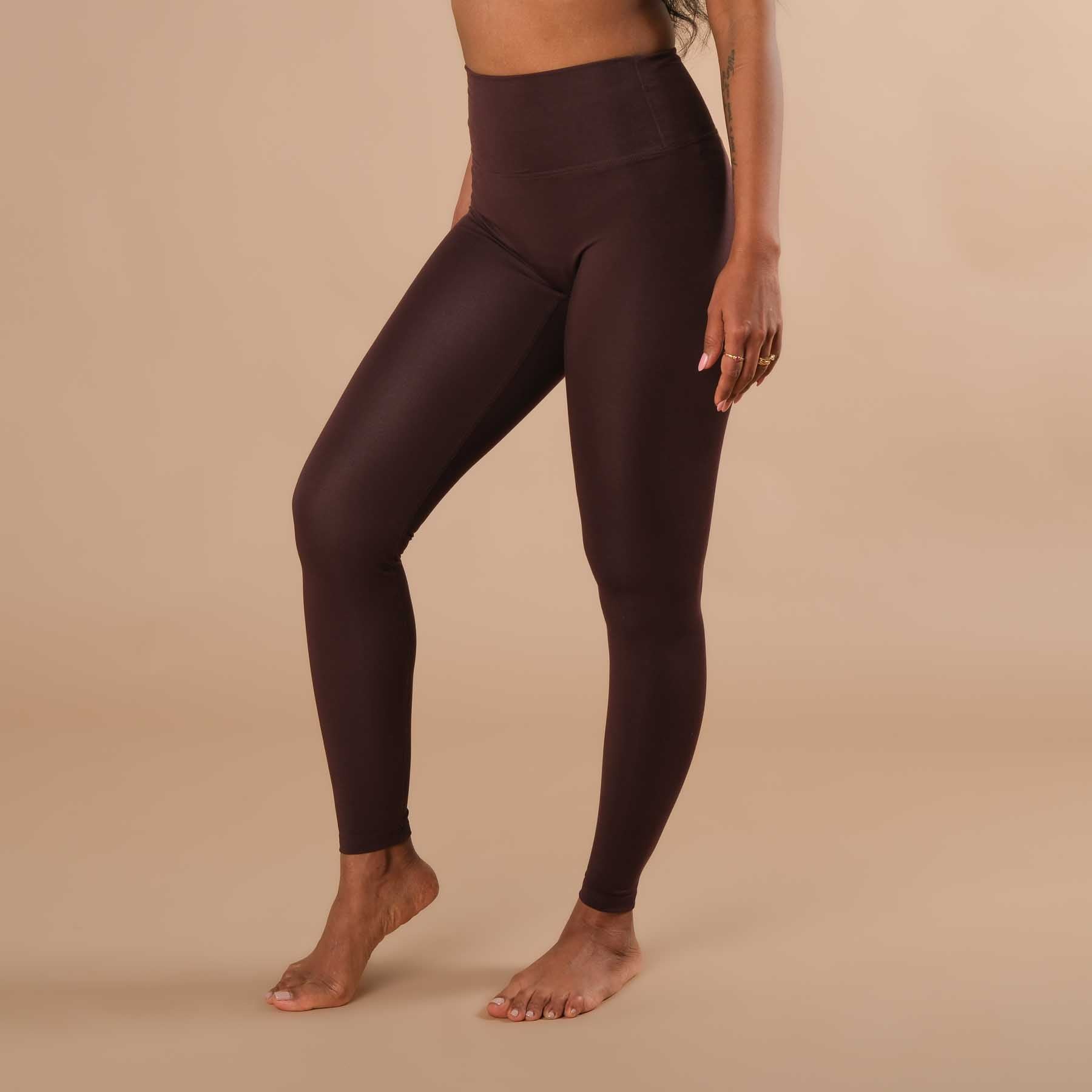 Leggings de yoga durables Comfy ultra-doux, fabriqués en Suisse, couleur aubergine