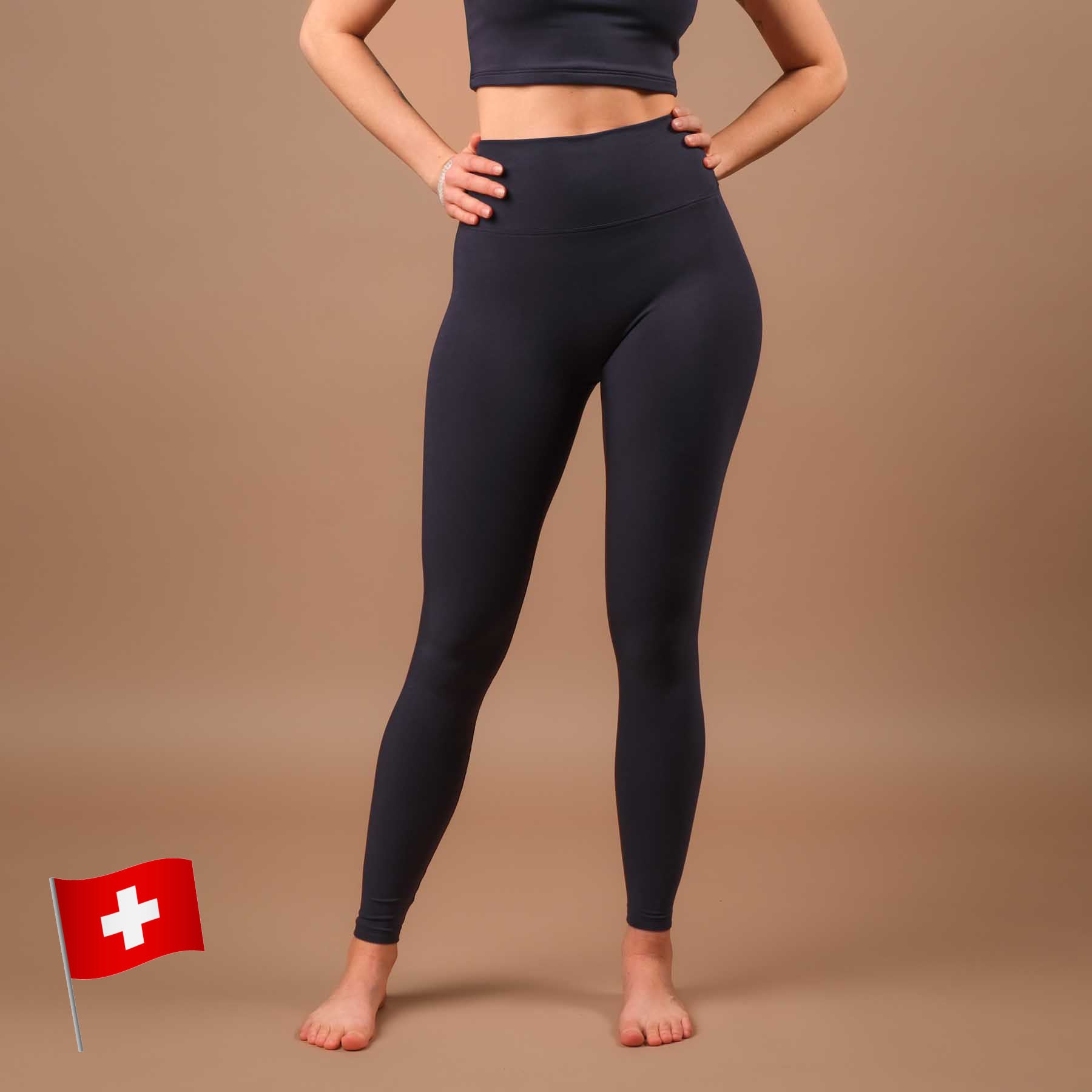 Leggings de yoga durables Comfy navy, super doux, fabriqués en Suisse