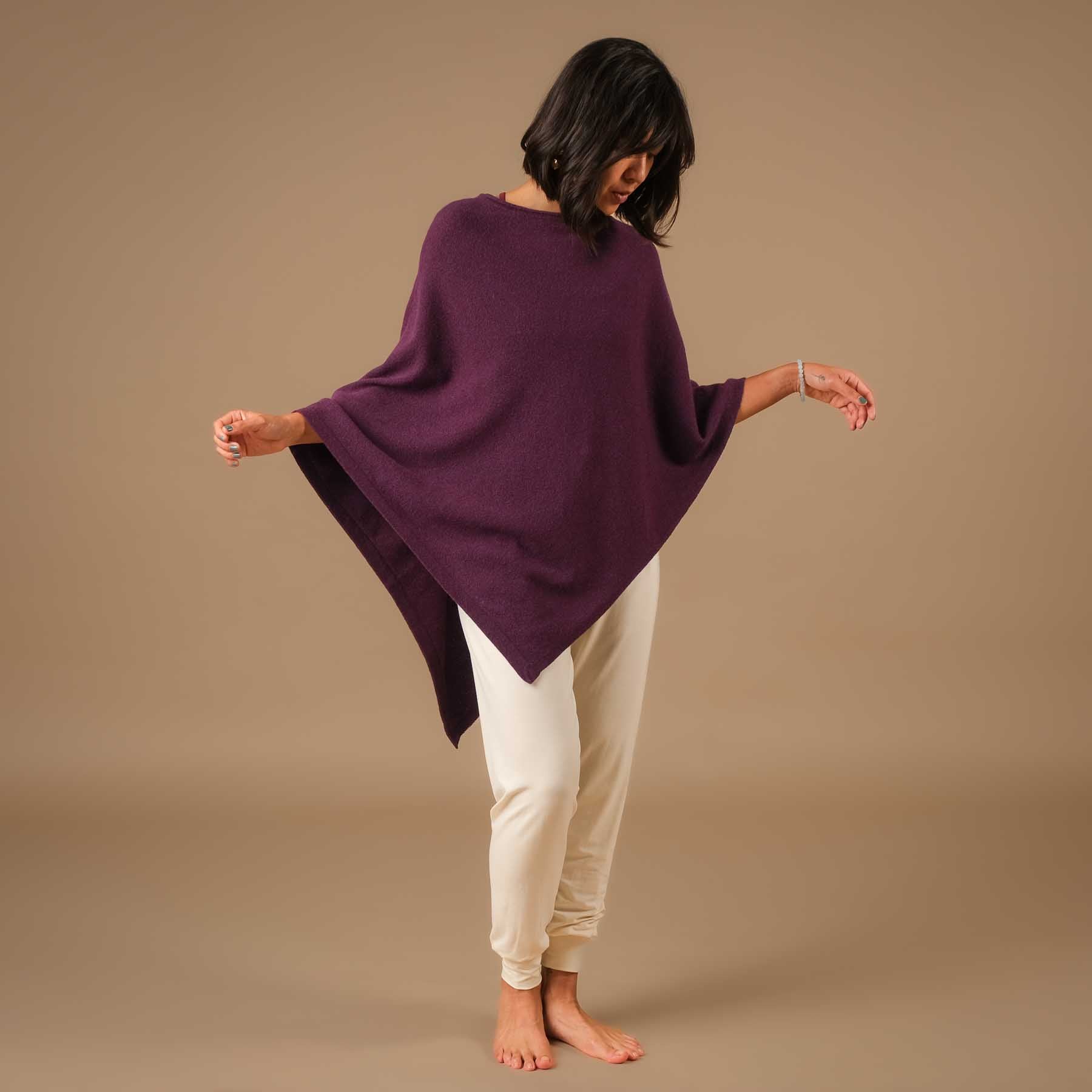 Poncho en cachemire durable aubergine