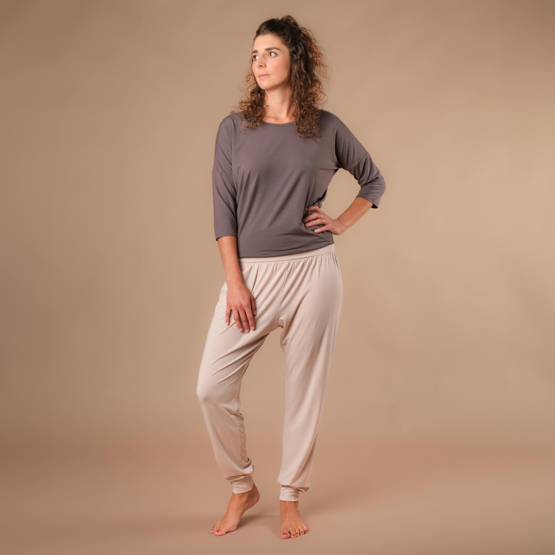 Yoga Shirt Comfy manches 3/4, fabriqué en Suisse, tissu très doux, steel-grey