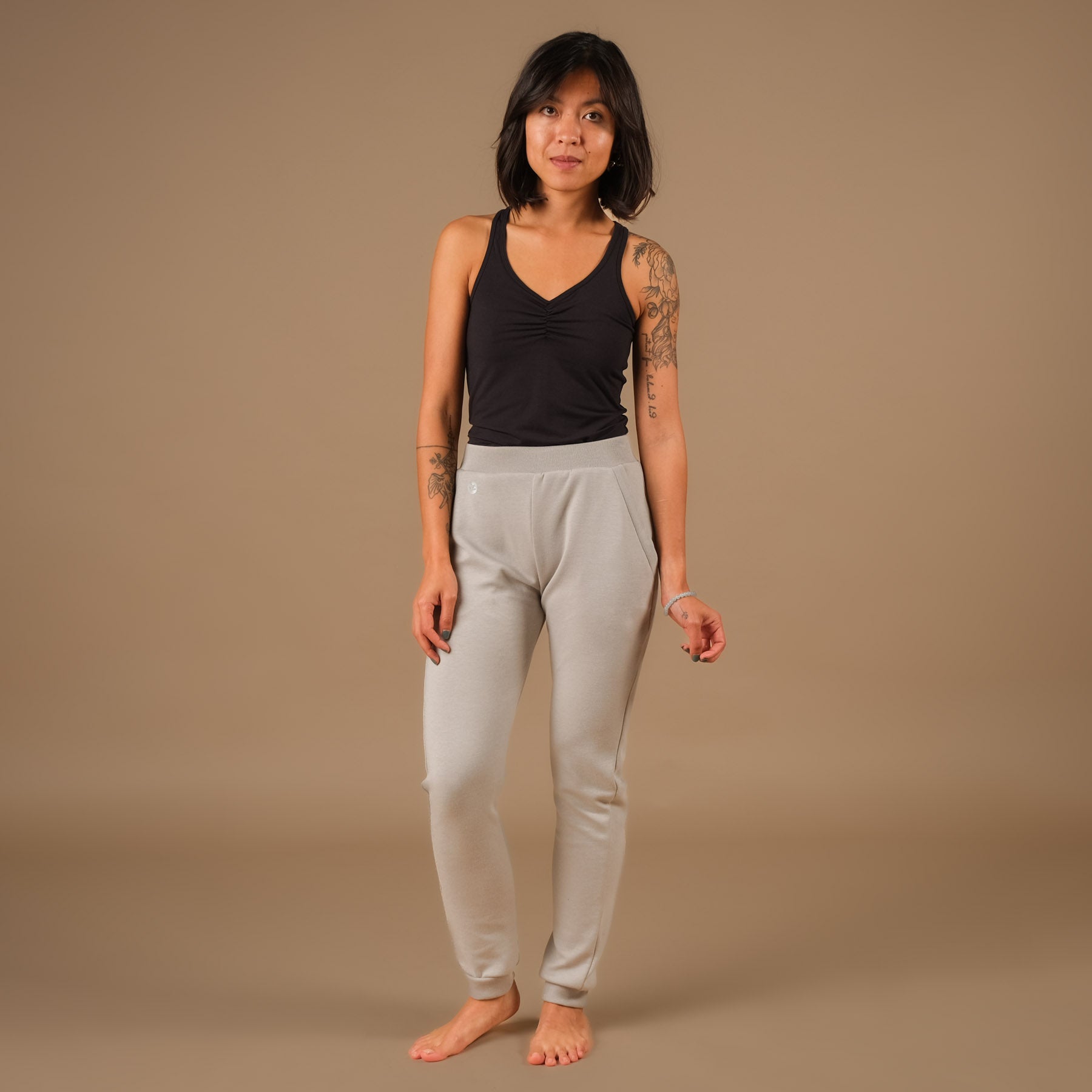 Débardeur de yoga durable Comfy froncé noir made in Switzerland noir