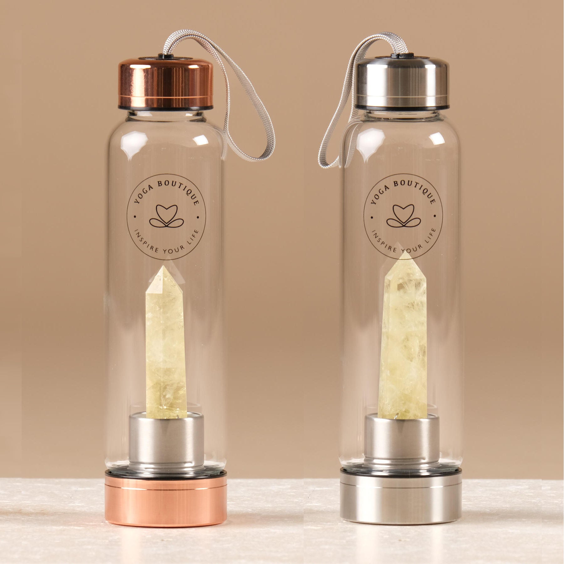 Bouteille d'eau en pierre précieuse Citrin