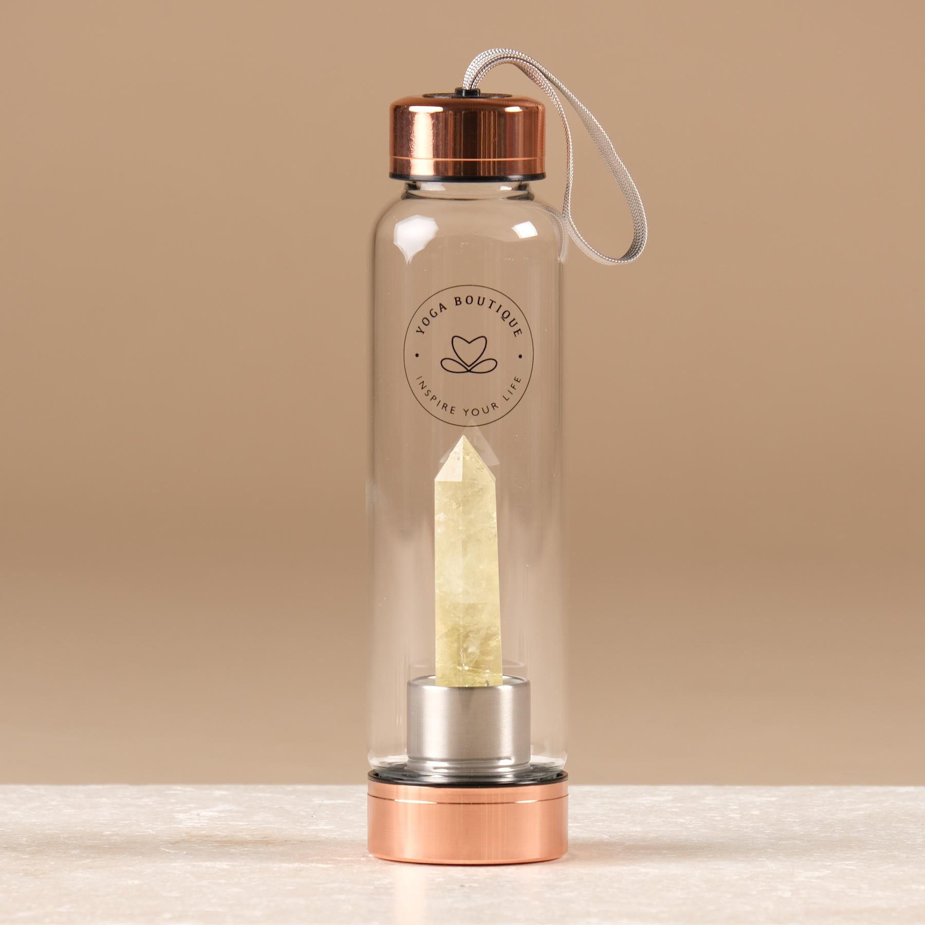 Bouteille d'eau en pierre précieuse Citrin