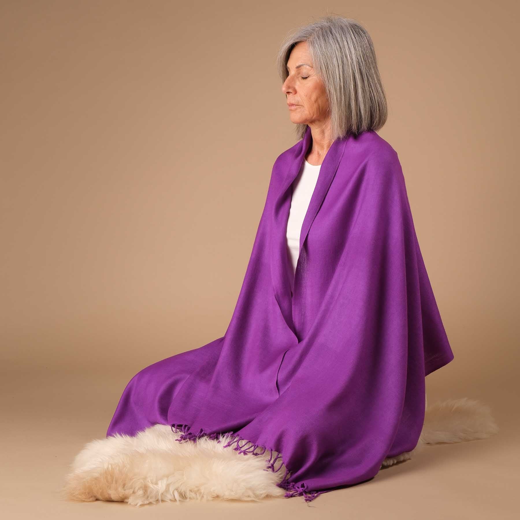 Châle de méditation laine mérinos uni violet