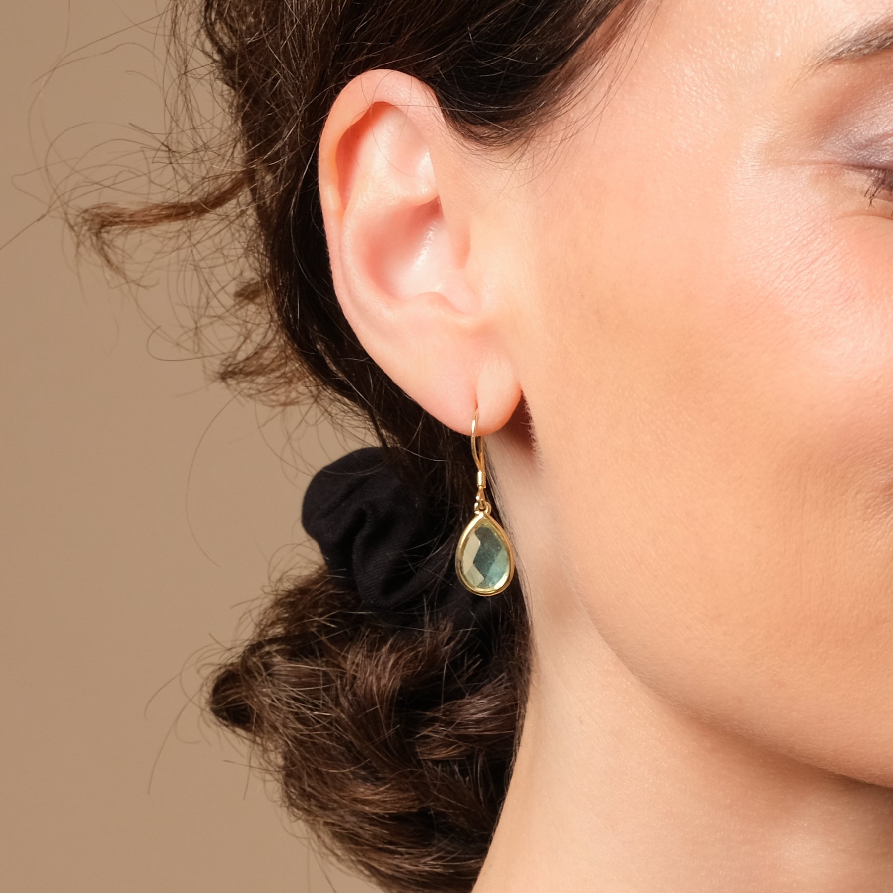Bijoux de Yoga Pendentifs d'oreilles Prasiolite or à facettes