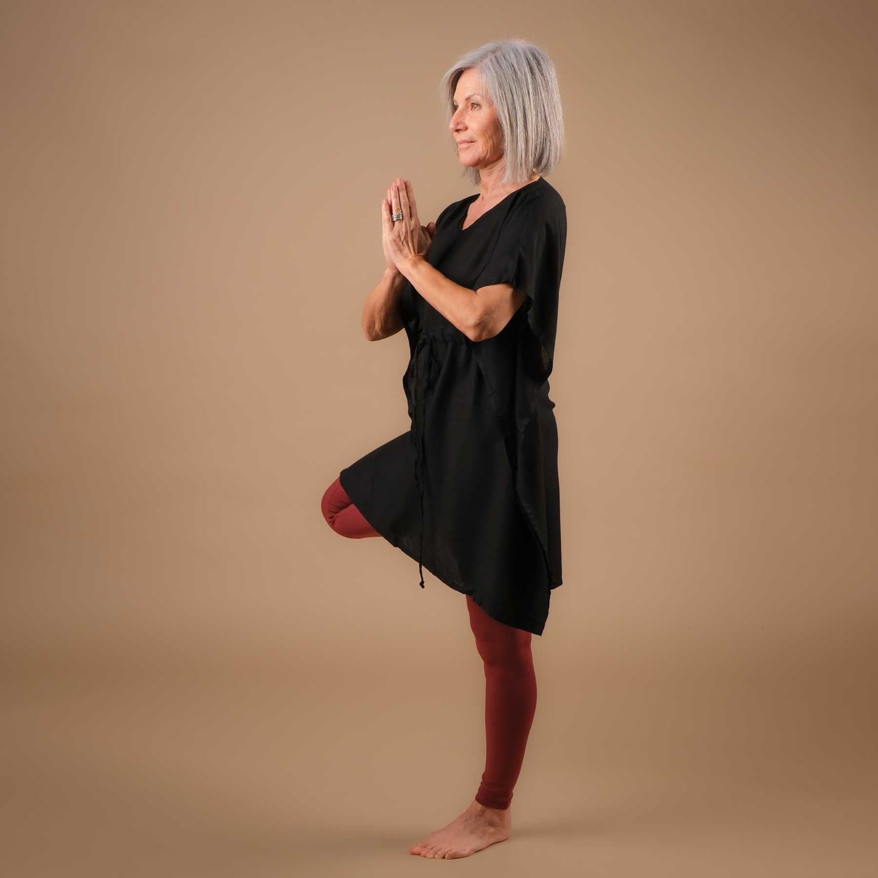 Tunique yoga d'été en coton noir