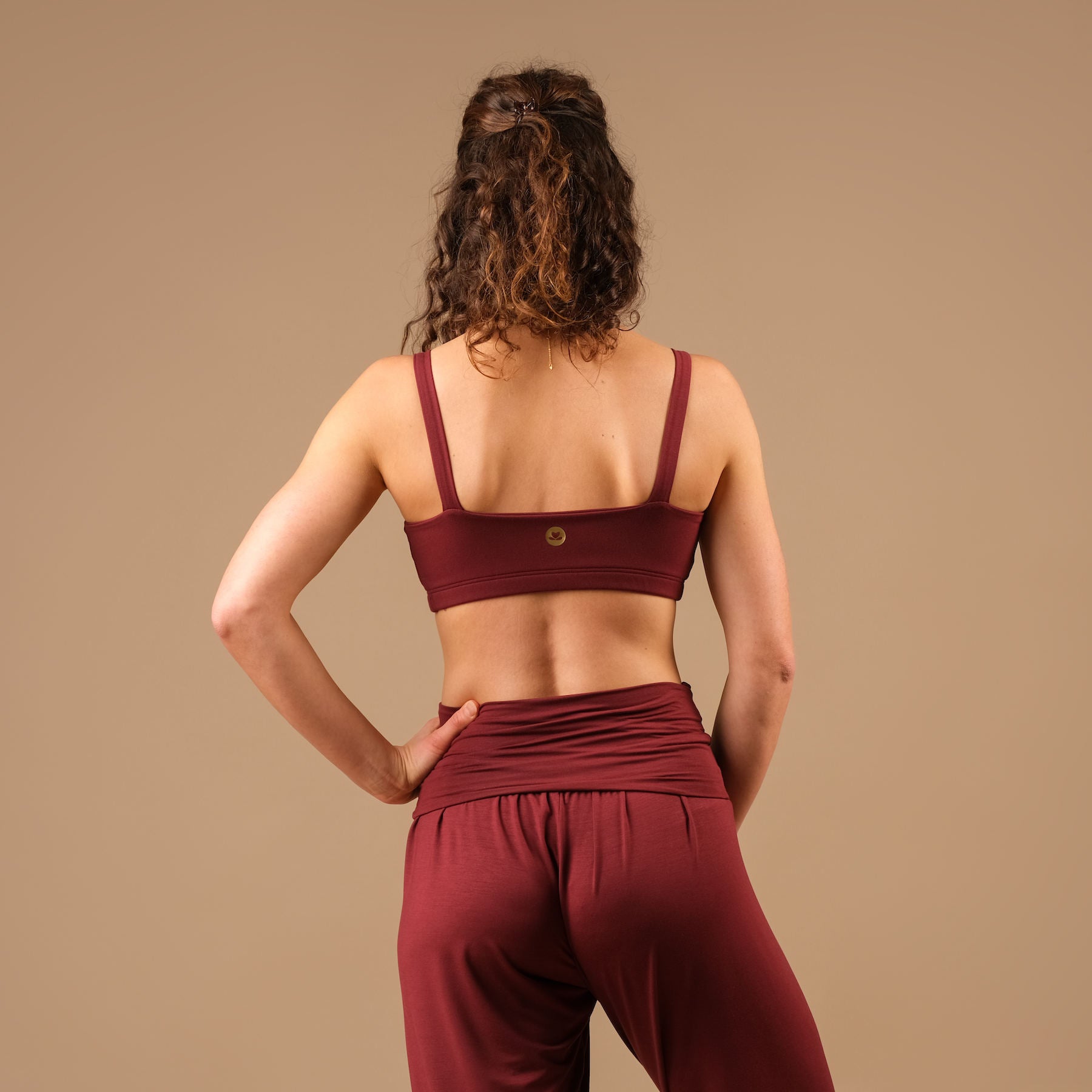 Yoga Bra Comfy bordeaux, durable, made in Switzerland