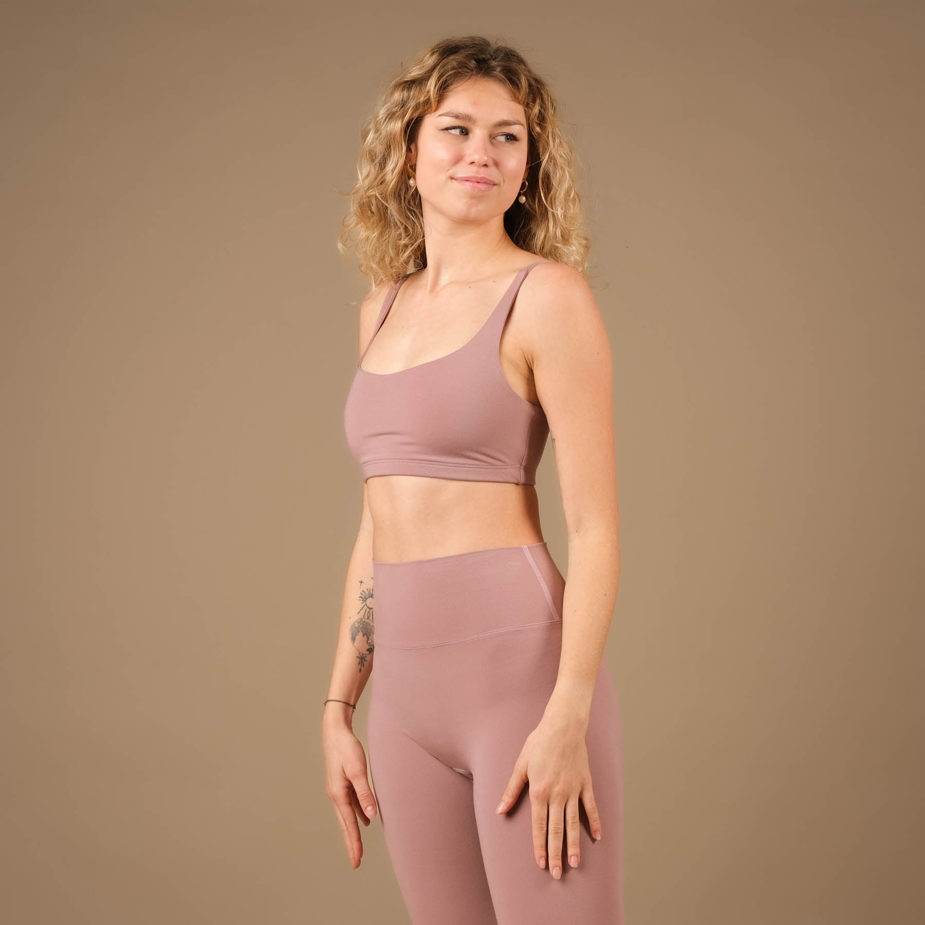 Yoga Bra Comfy fabriqué en Suisse rosewood