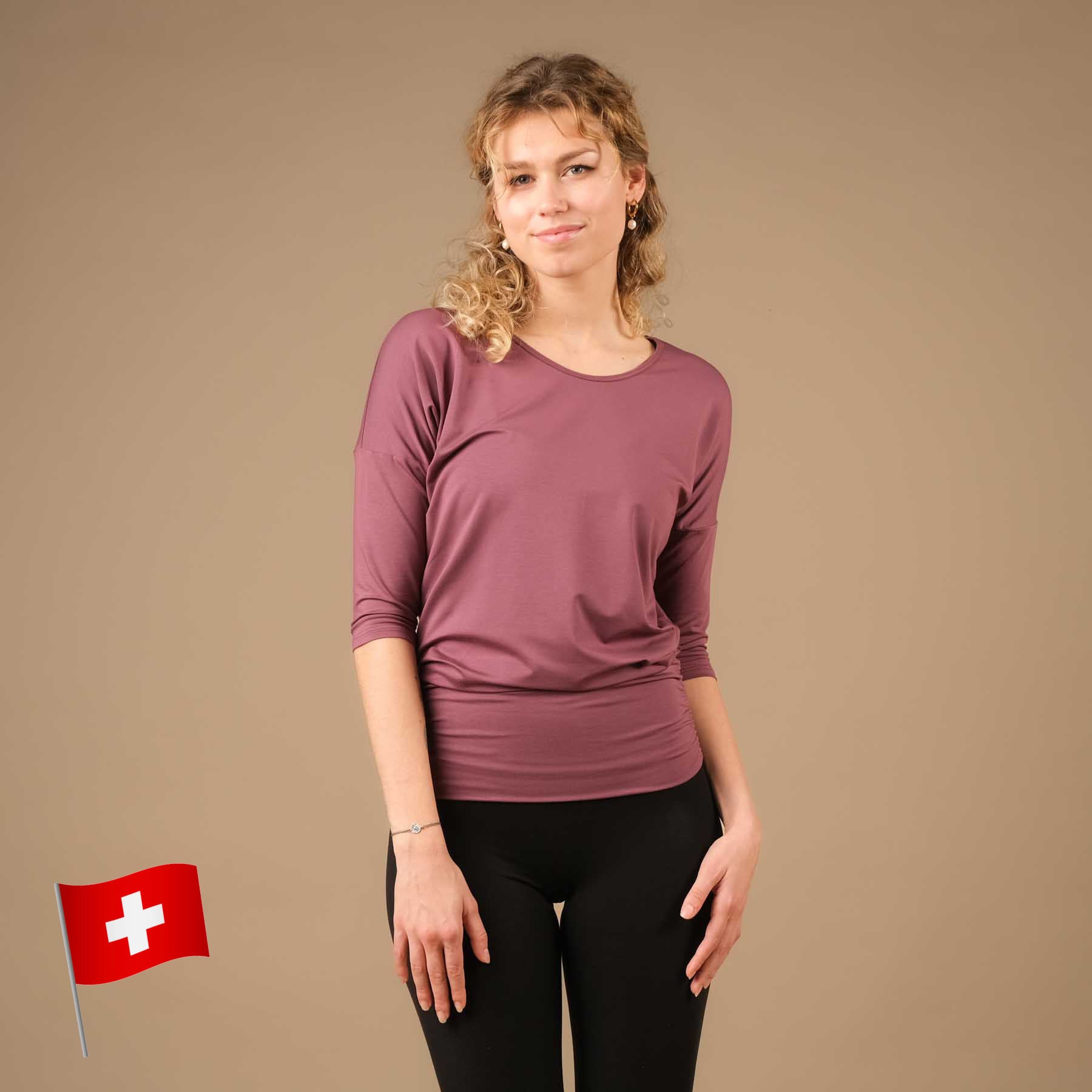 Yoga Shirt Comfy manches 3/4, fabriqué en Suisse, tissu très doux, aubergine