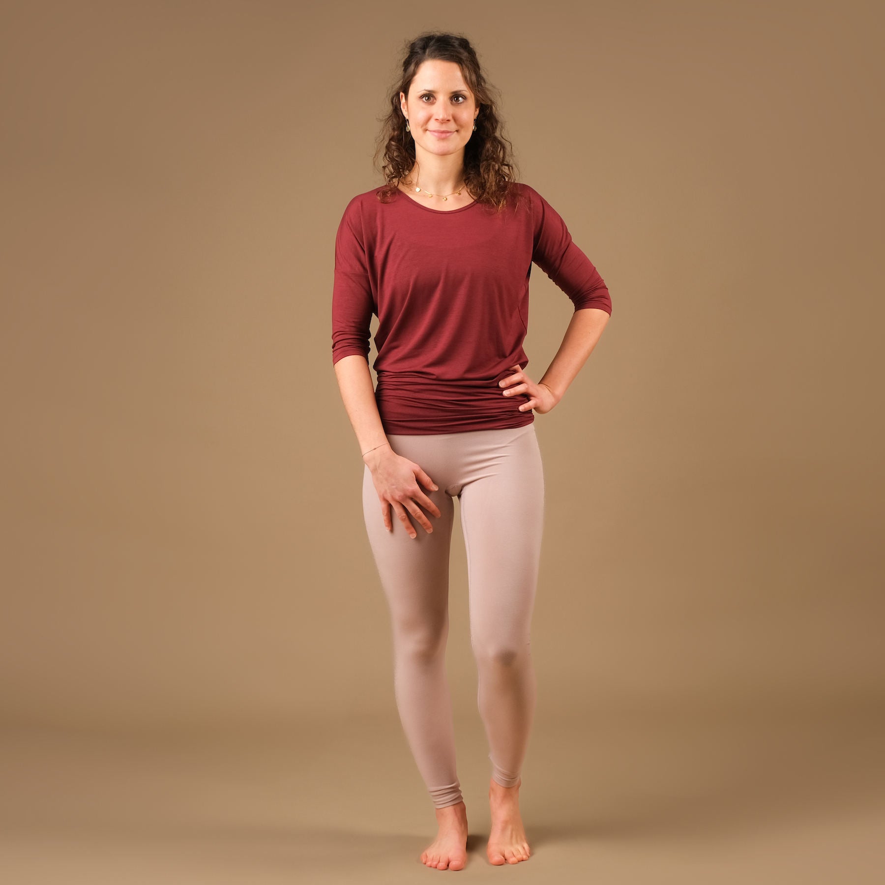 Yoga Shirt Comfy manches 3/4, fabriqué en Suisse, tissu très doux, bordeaux