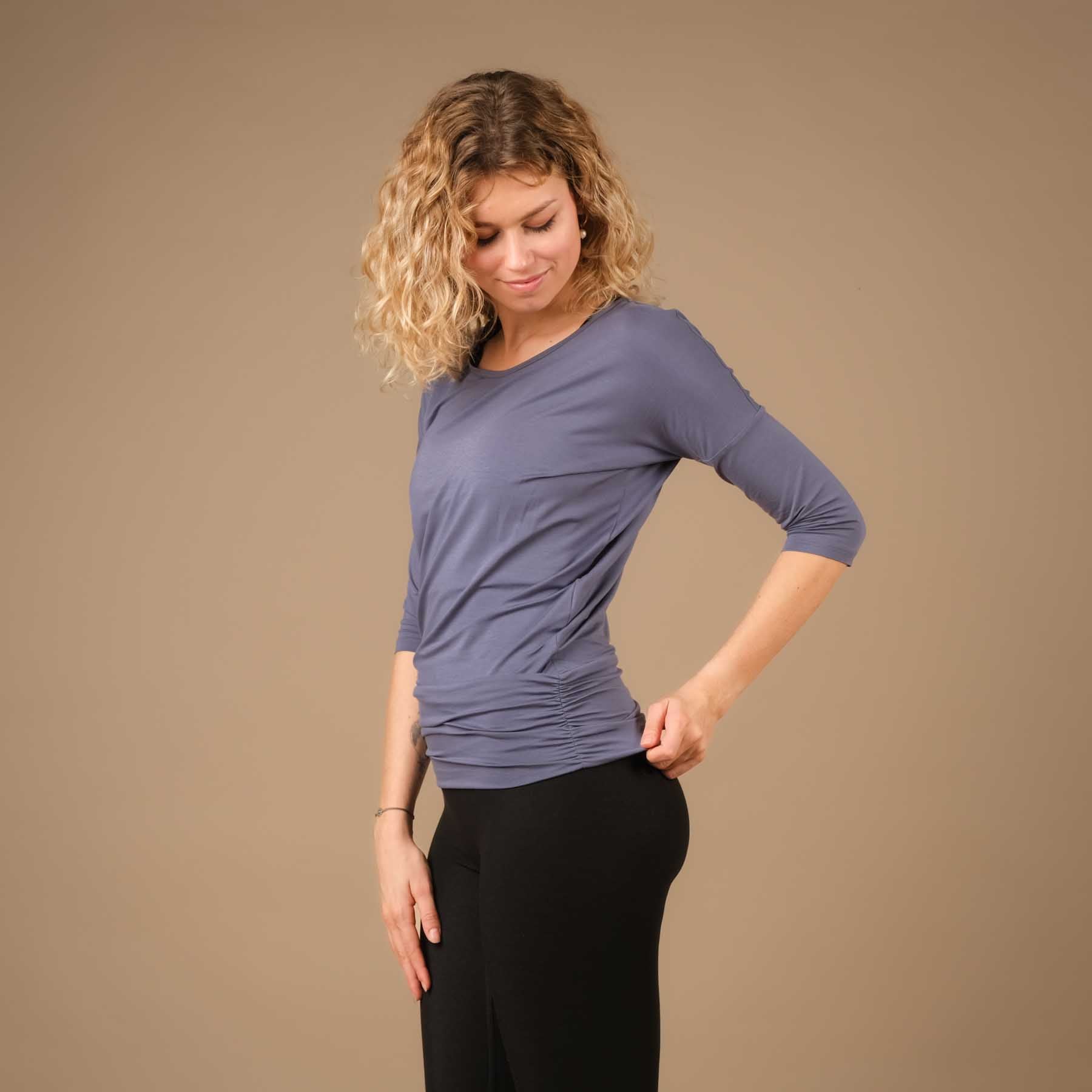 Yoga Shirt Comfy manches 3/4, fabriqué en Suisse, tissu très doux, gris-bleu