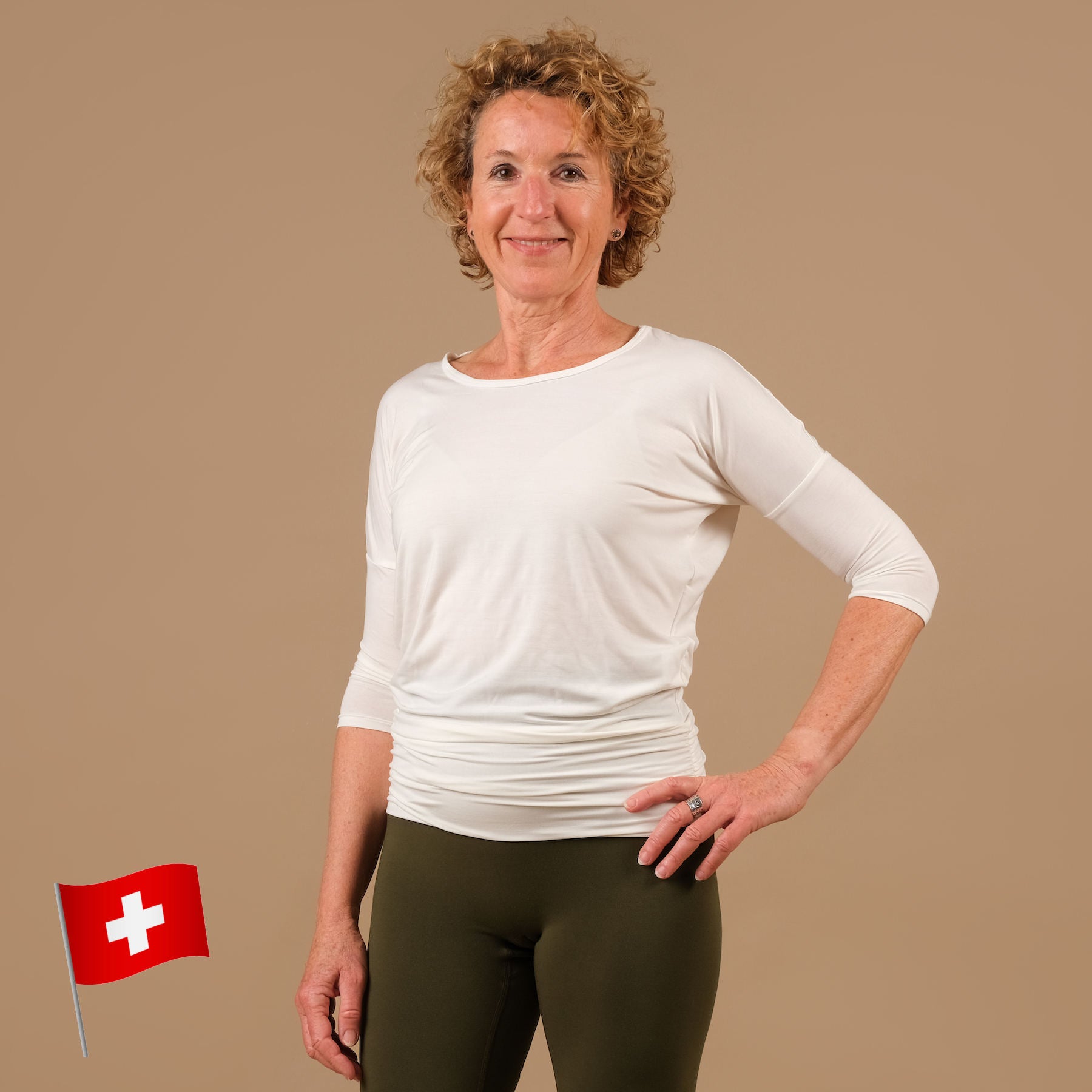 Yoga Shirt Comfy manches 3/4, fabriqué en Suisse, tissu très doux, blanc